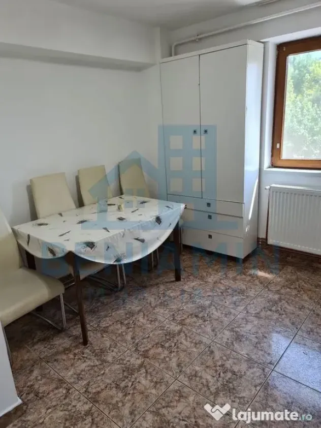 Apartament 2 camere decomandat, Lapus, etaj 1, renovat co...