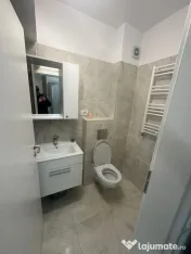 Garsoniera de inchiriat la 7 minute de metrou Berceni 