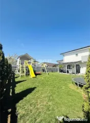 Casa individuala, 4 camere, 105 mp utili, zona Miroslava 