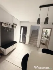 Casa individuala, 4 camere, 105 mp utili, zona Miroslava 