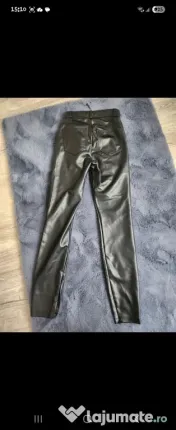 PANTALONI Zara negru lucios 