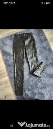 PANTALONI Zara negru lucios 
