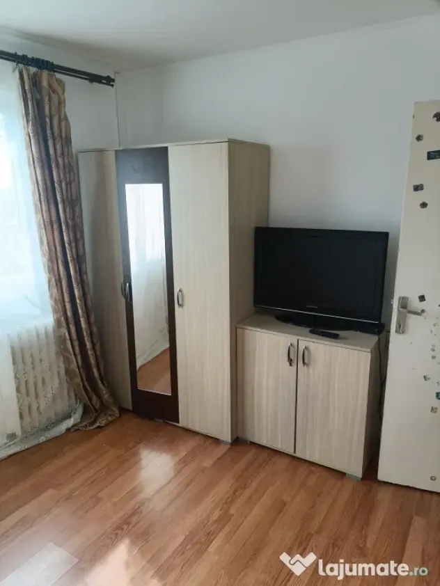 Închiriez apartament 2 camere Fortuna