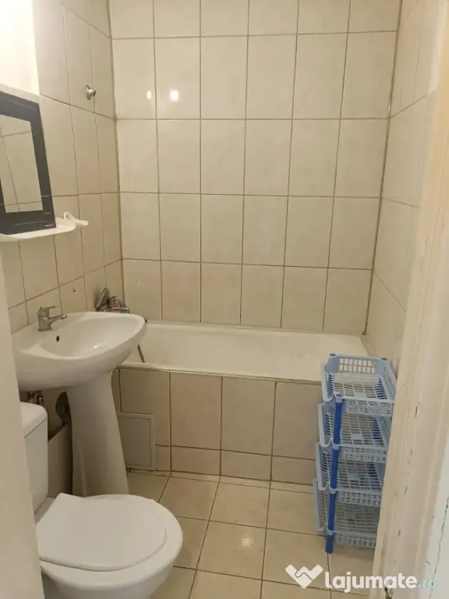 Închiriez apartament 2 camere Fortuna