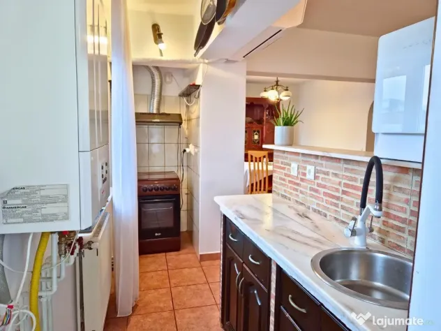 APARTAMENT DE INCHIRIAT IN CENTRU - 4 CAMERE