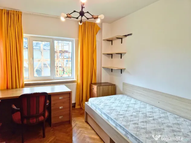 APARTAMENT DE INCHIRIAT IN CENTRU - 4 CAMERE