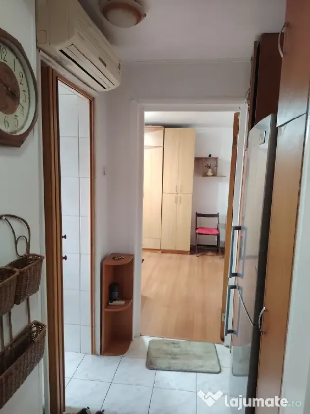 Inchiriez apartament 2 camere decomandat, renovat B-dul. Mareșal Al. Averescu