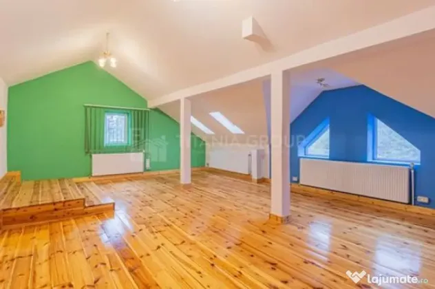 Vila in Poiana Brasov cu teren generos 1600mp, 2 corpuri,...