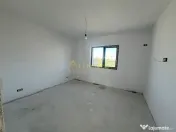 Casa individuala - 3 camere - 2 bai- teren-375 mp-200 M de 