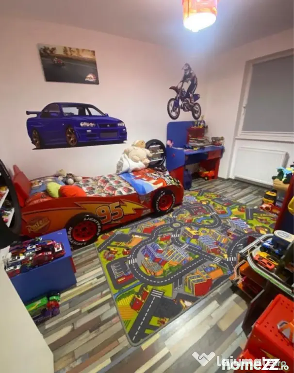 Apartament 3 camere-Vlahuta