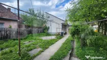 Casa curte comuna, 250 mp, zona Tudor Vladimirescu