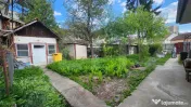 Casa zona Tudor Vladimirescu - Curte Comuna 