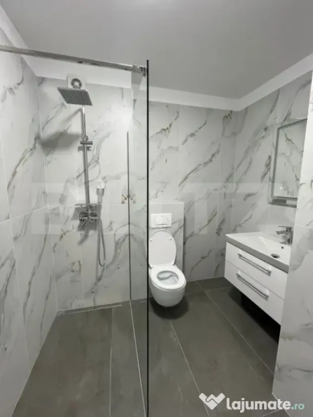 PRIMA ÎNCHIRIERE - Apartament 3 camere, parcare, zona Porii
