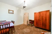 KM 5 casa 4 camere 79mp+garaj-teren 260mp 