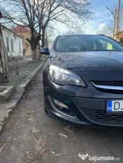 Opel Astra J 