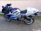 SUZUKI GSXR 600 ! ca NOU 