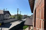 Domnesti - cladire 319 mp util, 2x garaj, ideal comercial 