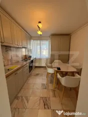 APARTAMENT CU 3 CAMERE, ZONA ULTRACENTRALA 