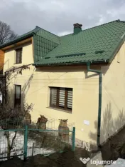 Casă de vânzare, locuibilă imediat, 178 mp, în Vatra Dor 