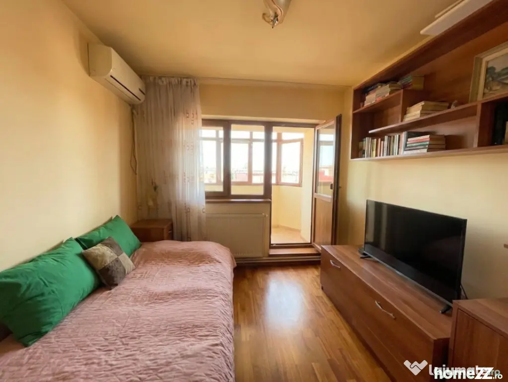 Apartament decomandat 4 camere, 97.83 mp - zona McDonald's - Craiova (Dolj)