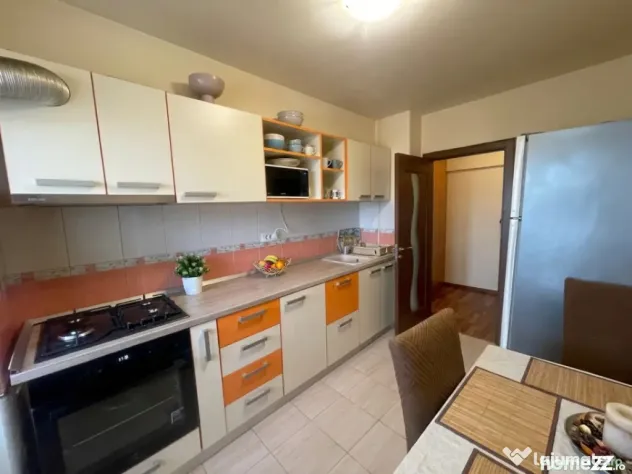 Apartament decomandat 4 camere, 97.83 mp - zona McDonald's - Craiova (Dolj)