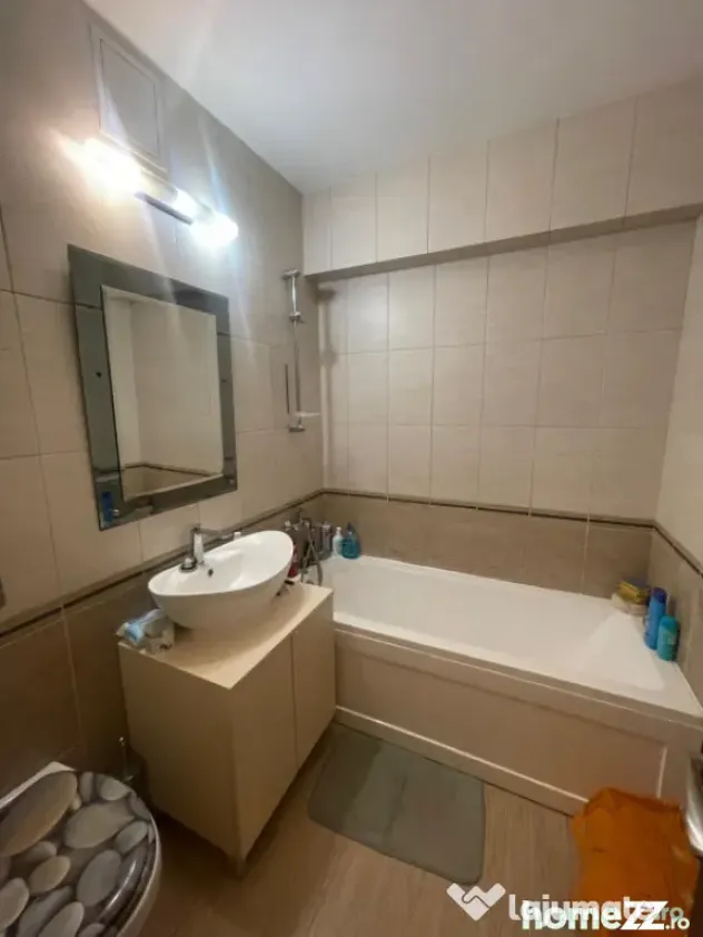 Apartament decomandat 4 camere, 97.83 mp - zona McDonald's - Craiova (Dolj)