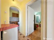 Apartament 2 camere la etaj intermediar pe Calea Bucuresti 