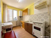Apartament 2 camere la etaj intermediar pe Calea Bucuresti 