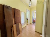Apartament 2 camere la etaj intermediar pe Calea Bucuresti 