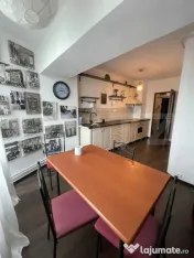 Apartament Ultracentral, 3 camere, Decomandat 