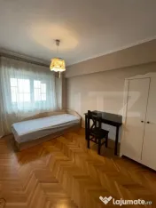 Apartament Ultracentral, 3 camere, Decomandat 