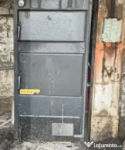 Casă spațioasă, 177 mp construiți, teren 3400 mp, 5 came 