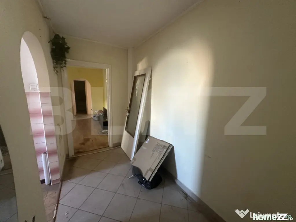 Apartament 3 camere, 67 mp, zona Micro 16 - Satu Mare (Satu-Mare)