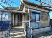 Casa individuala cu front mare la strada, 80 mp, teren 740 m 