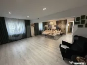 Apartament 4 camere, 83 mp, decomandat, zona ultracentrala 