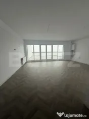 Apartament 3 camere, 96 mp, zona Micro 6 