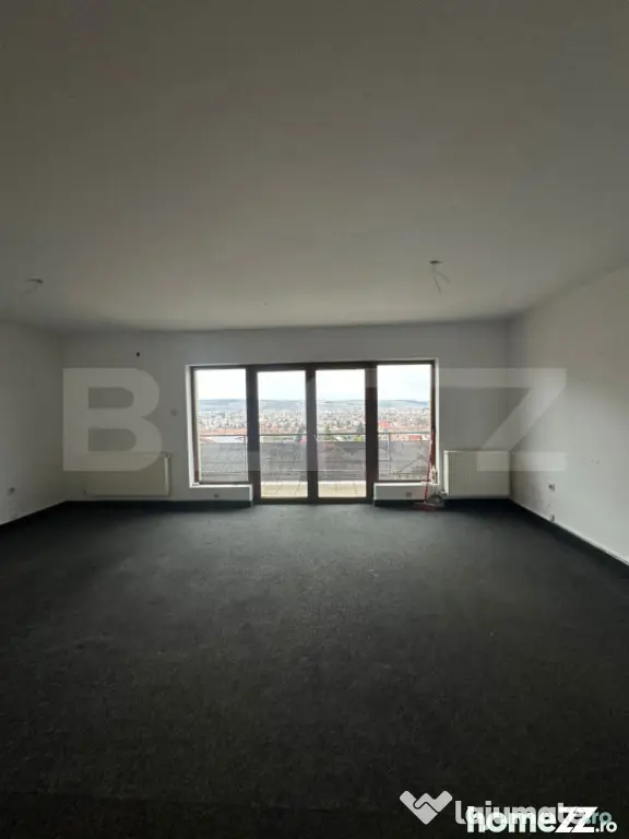 Apartament 4 camere,2,bai,3 terase,139mp, semicentral