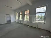 Spatiu comercial, 267 mp utili, zona Ultracentral 