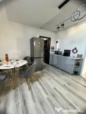 Apartament 2 camere, etaj 3, zona Sud 