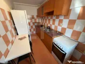Apartament 1 camera, decomandat, parcare, zona Florilor 