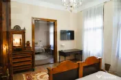 Casă de închiriat – zonă centrală,complet echipată 