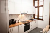 Casă de închiriat – zonă centrală,complet echipată 