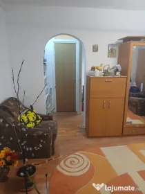 Vand apartament 2 camere central
