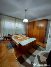 Casă de vânzare, 304 mp, zona Grădiște 