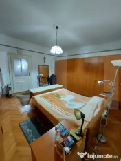 Casă de vânzare, 304 mp, zona Grădiște 