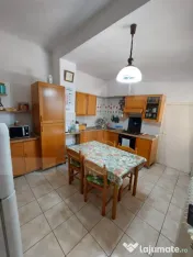 Casă de vânzare, 304 mp, zona Grădiște 