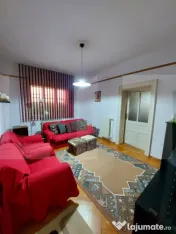 Casă de vânzare, 304 mp, zona Grădiște 