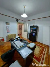 Casă de vânzare, 304 mp, zona Grădiște 
