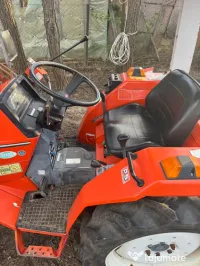 Tractor Kubota 4x4 