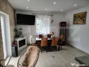 Casă individuală aproape de lac, 4 camere, teren generos, 